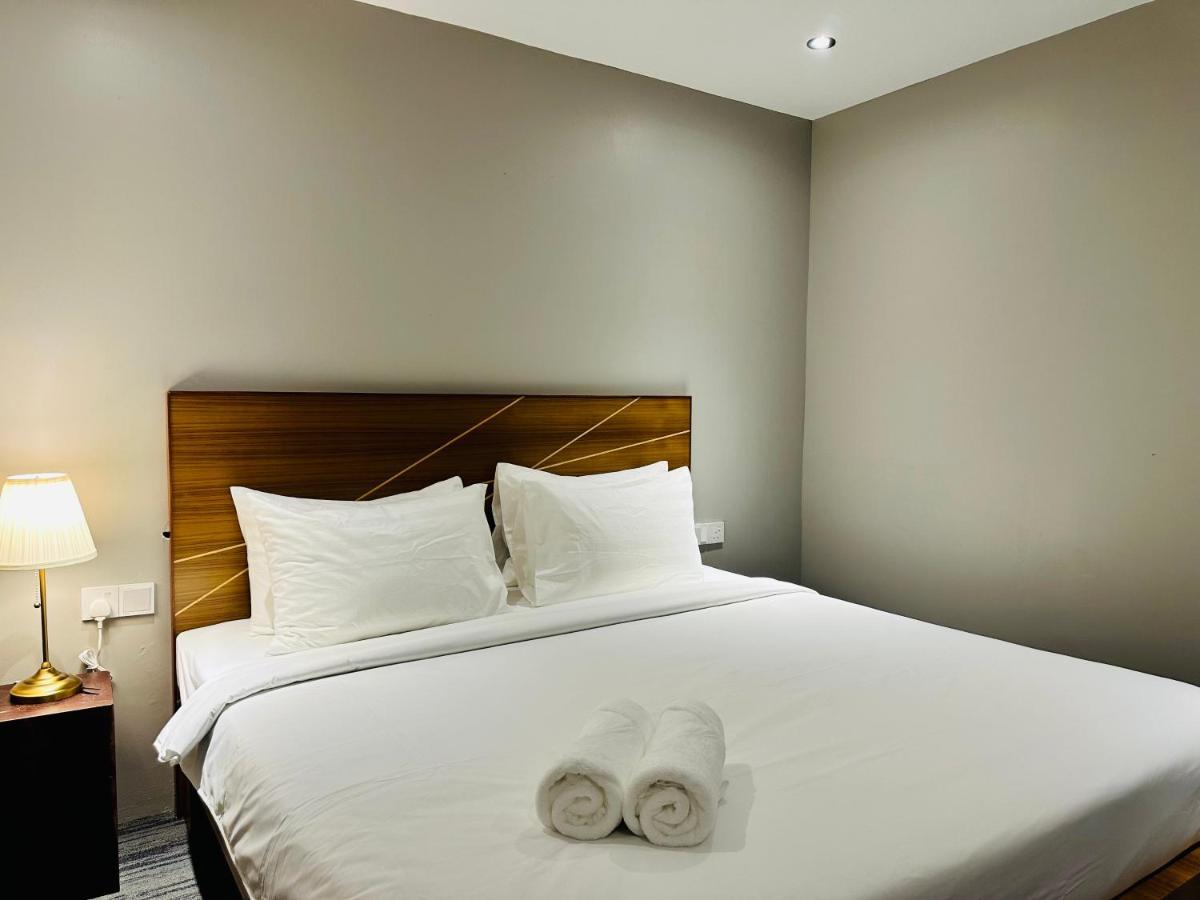 The Bed Bukit Bintang Hostel *